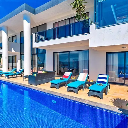 Seaview 4 Bedroom Luxury With Private Indoor & Outdoor Pool * Kalkan