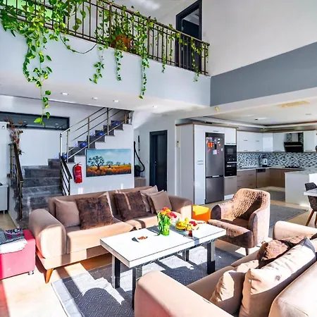 Seaview 4 Bedroom Luxury With Private Indoor & Outdoor Pool Kalkan
