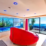 Seaview 4 Bedroom Luxury With Private Indoor & Outdoor Pool * Kalkan