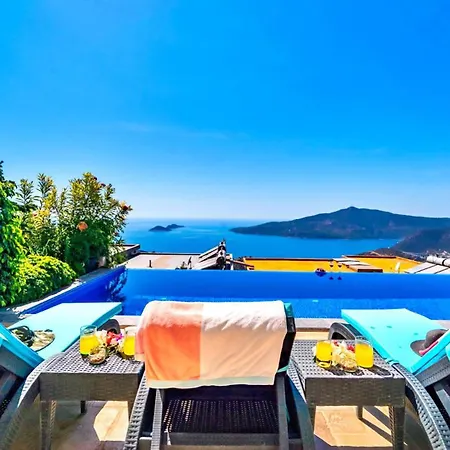 别墅 Seaview 4 Bedroom Luxury With Private Indoor & Outdoor Pool 卡尔坎