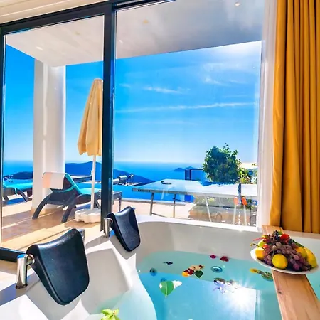 וילה Seaview 4 Bedroom Luxury With Private Indoor & Outdoor Pool קלקן
