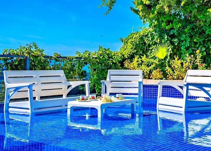 Seaview 4 Bedroom Luxury With Private Indoor & Outdoor Pool * 卡尔坎