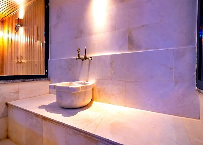 Seaview 4 Bedroom Luxury With Private Indoor & Outdoor Pool * 卡尔坎