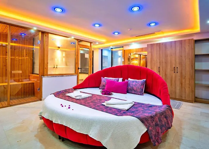 Seaview 4 Bedroom Luxury With Private Indoor & Outdoor Pool * 卡尔坎