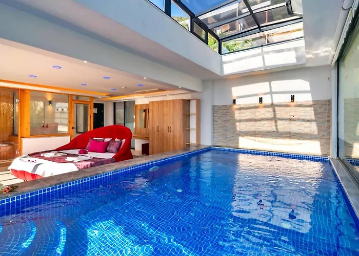 Seaview 4 Bedroom Luxury With Private Indoor & Outdoor Pool * 卡尔坎