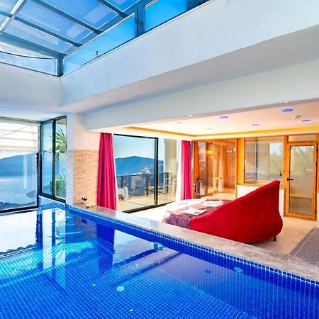 Seaview 4 Bedroom Luxury With Private Indoor & Outdoor Pool 칼칸